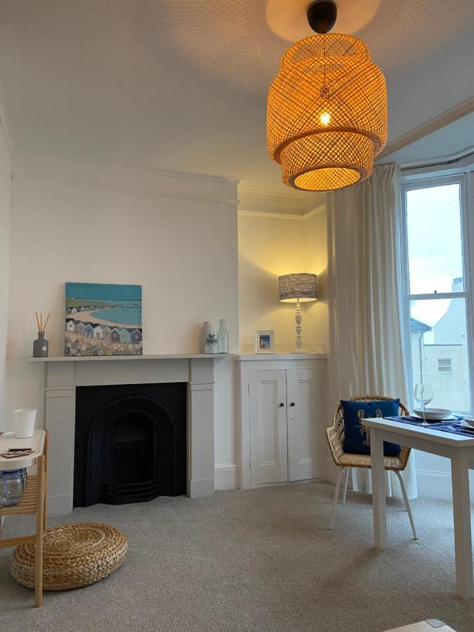 Centrally Located, Comfortable Apartment Near Station, Beach And North Laines Hove Exterior foto