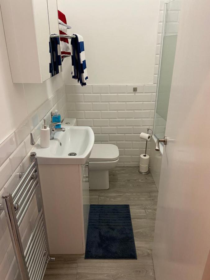 Centrally Located, Comfortable Apartment Near Station, Beach And North Laines Hove Exterior foto