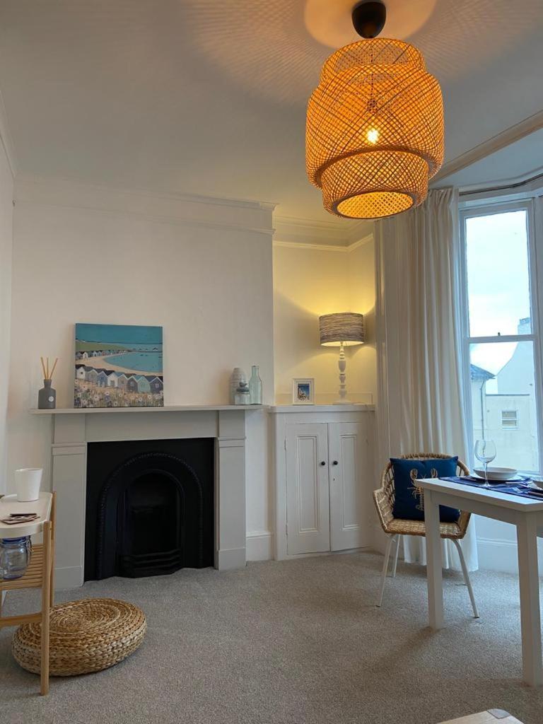 Centrally Located, Comfortable Apartment Near Station, Beach And North Laines Hove Zimmer foto